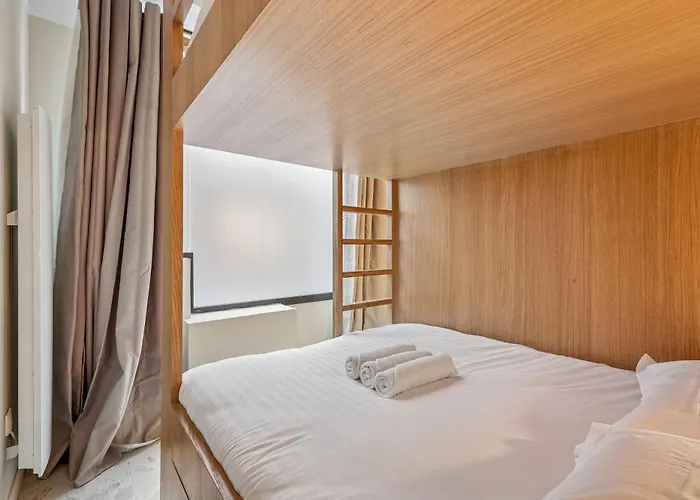 Lavie Maison - Design & Bath *